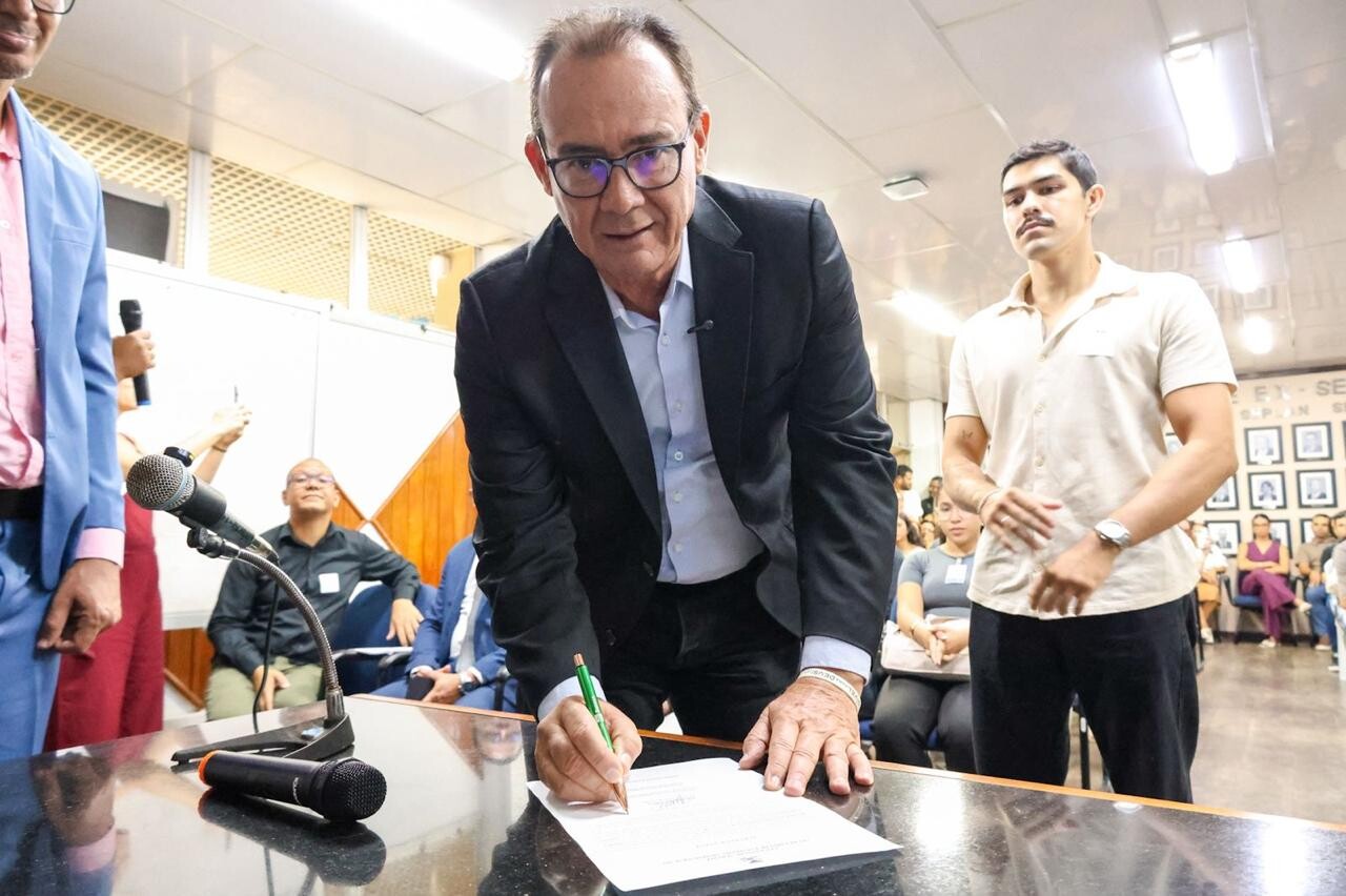 Fundação Renascer empossa 27 novos servidores em Sergipe 5 tmpgs8aoqq5