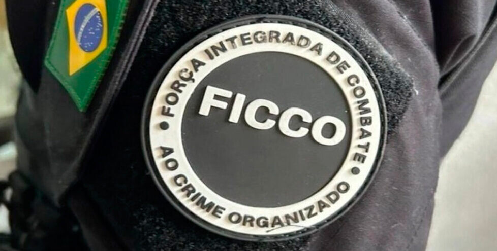 Homem é detido com 52 kg de maconha dentro de veículo em Aracaju 2 tmphnf6d4n1
