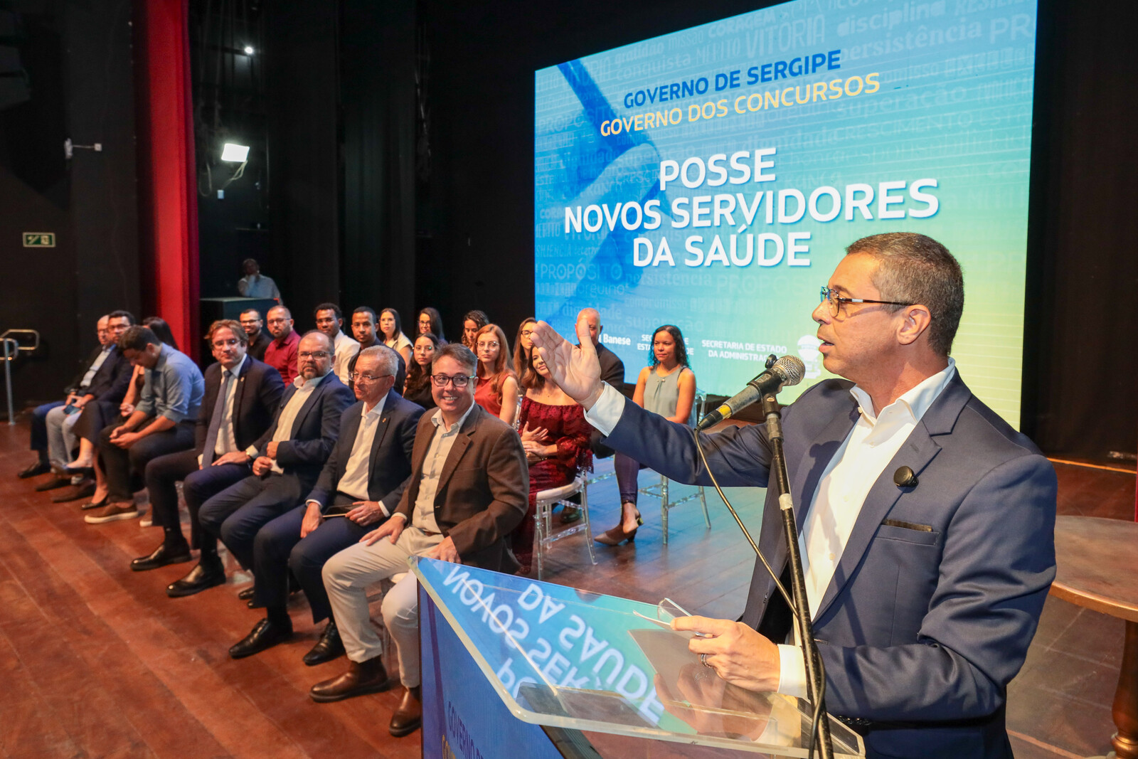 Sergipe empossa 425 servidores e ultrapassa 900 convocados na saúde 2