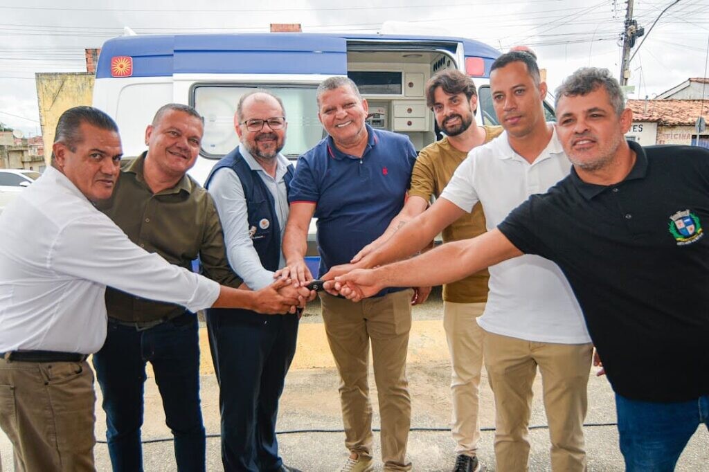 Estado entrega ambulância a Santo Amaro das Brotas para reforçar saúde no interior 4 tmpneq5hm6n