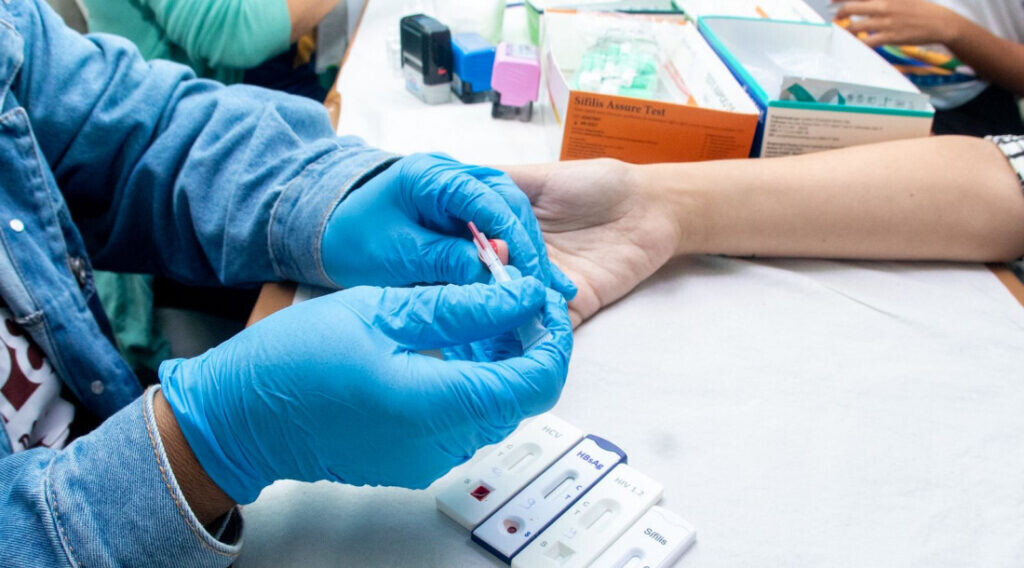 SES promove testes rápidos de ISTs no Arraiá do Povo para conscientização da saúde 10 tmpswzwfk4h