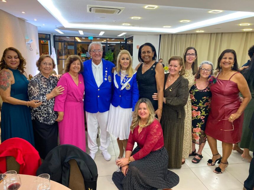 Nova diretoria do Lions Clube Atalaia toma posse para o Ano Leonistico 2