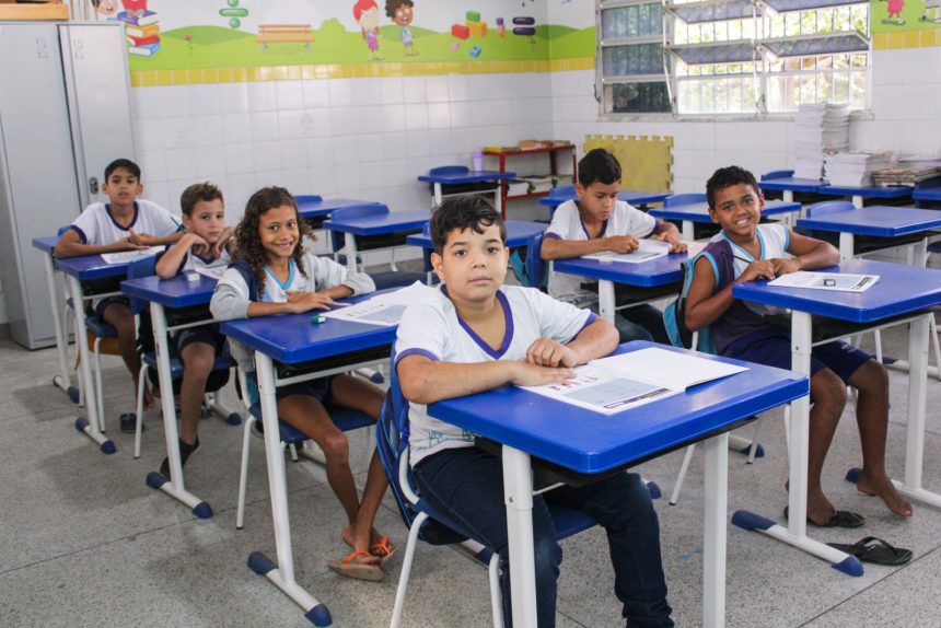 a prefeitura de aracaju inicia programa de refor o escolar d 20260703