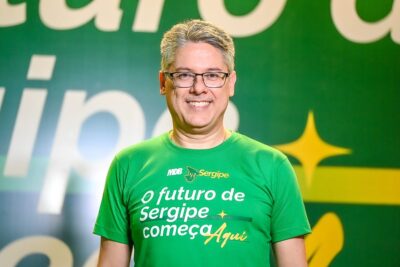 Alessandro Vieira oficializa reeleição ao Senado e destaca independência