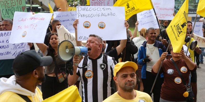 ambulantes v o s ruas contra fiscaliza o da prefeitura do ri 20260708