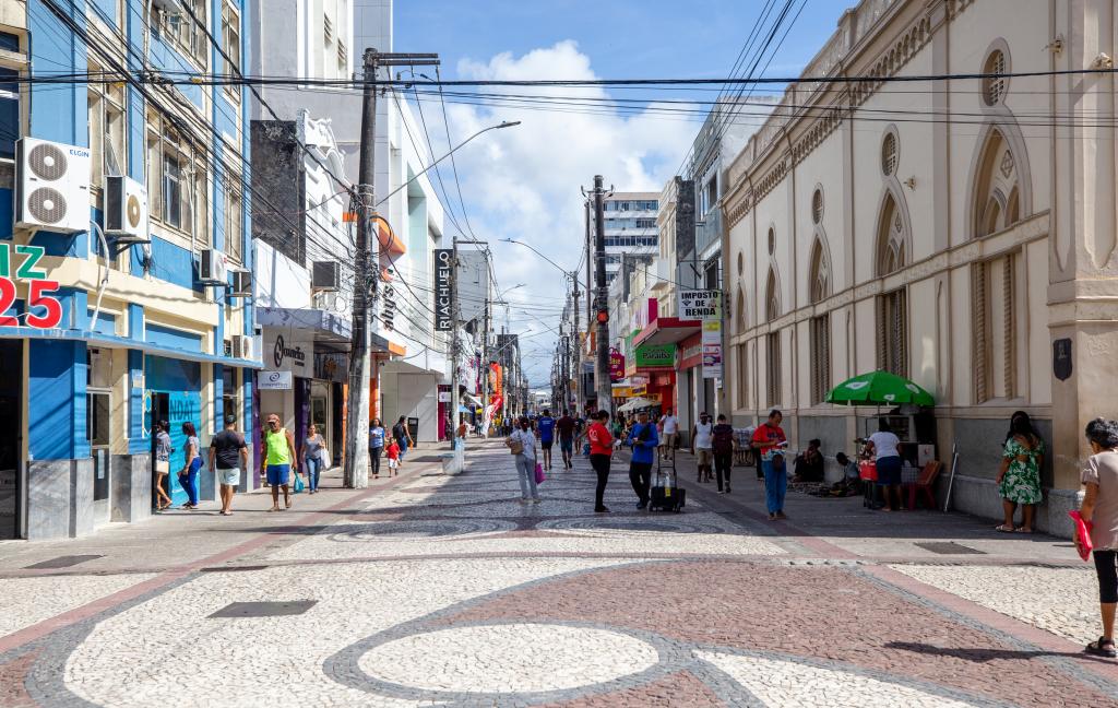 aracaju alcan a recorde de contrata es formais nos primeiros 20260715