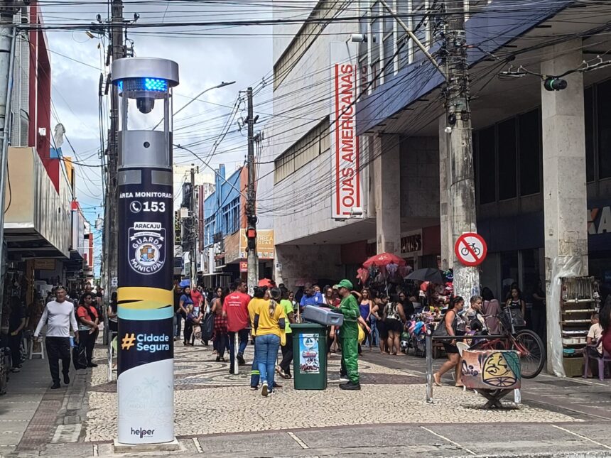 aracaju implementa 20 totens de seguran a para monitoramento 20260715