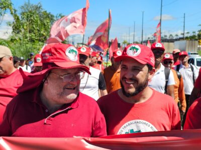 Camilo Daniel participa da Marcha do Trabalhador Rural e destaca reforma agrária