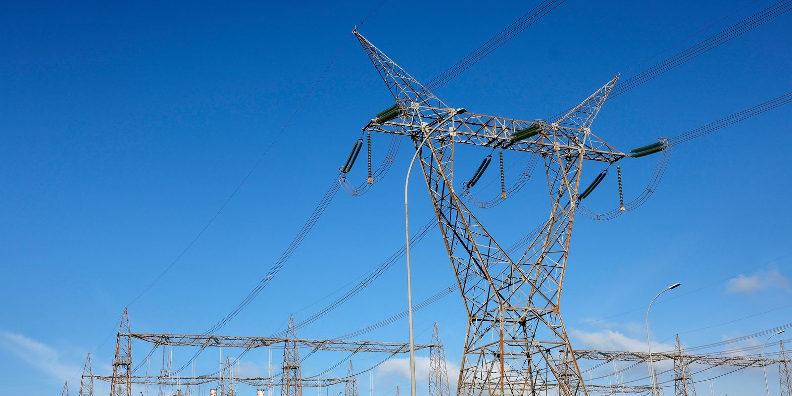 Comitê aprova antecipação de geração de energia para evitar impactos do El Niño