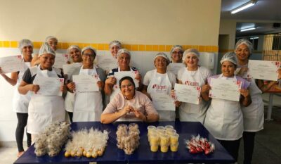 Curso transforma cozinha de escola em oportunidade de renda em Aracaju