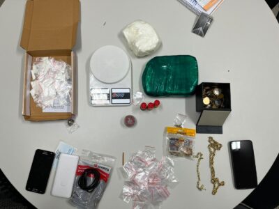 Dois homens são detidos com 1,5 quilo de cocaína em Nossa Senhora das Dores
