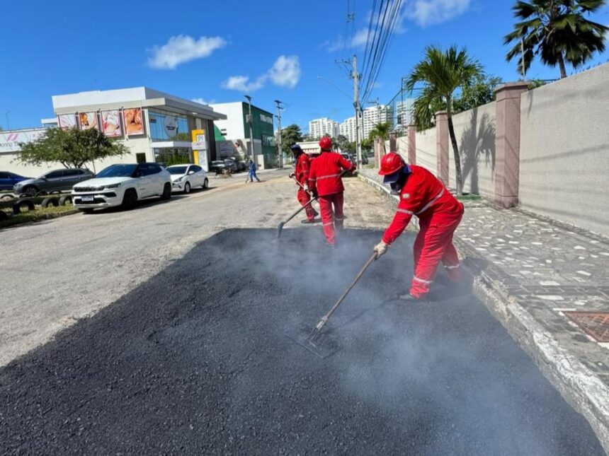 emurb atua em mais de 15 bairros de aracaju com tapa buraco 20260710