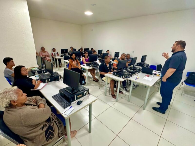Fundat inicia cursos de informática básica em Santa Maria e Santos Dumont