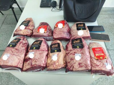 Mulher é presa suspeita de furtar mais de 14 kg de picanha em Aracaju