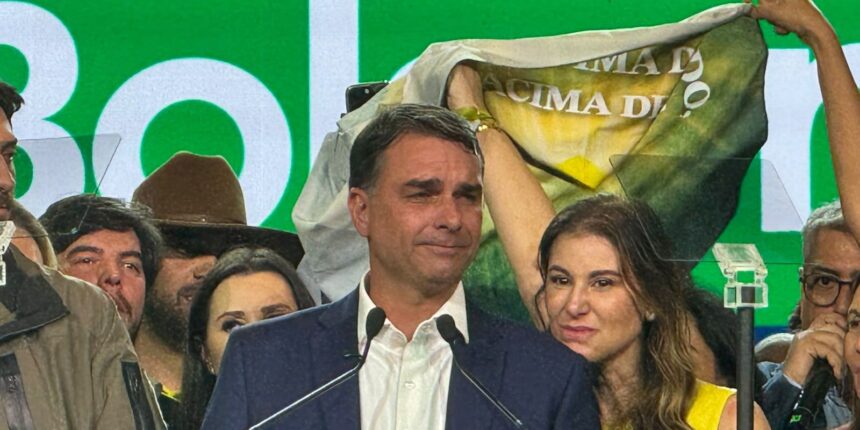 PL anuncia candidatura de Flávio Bolsonaro à Presidência da República