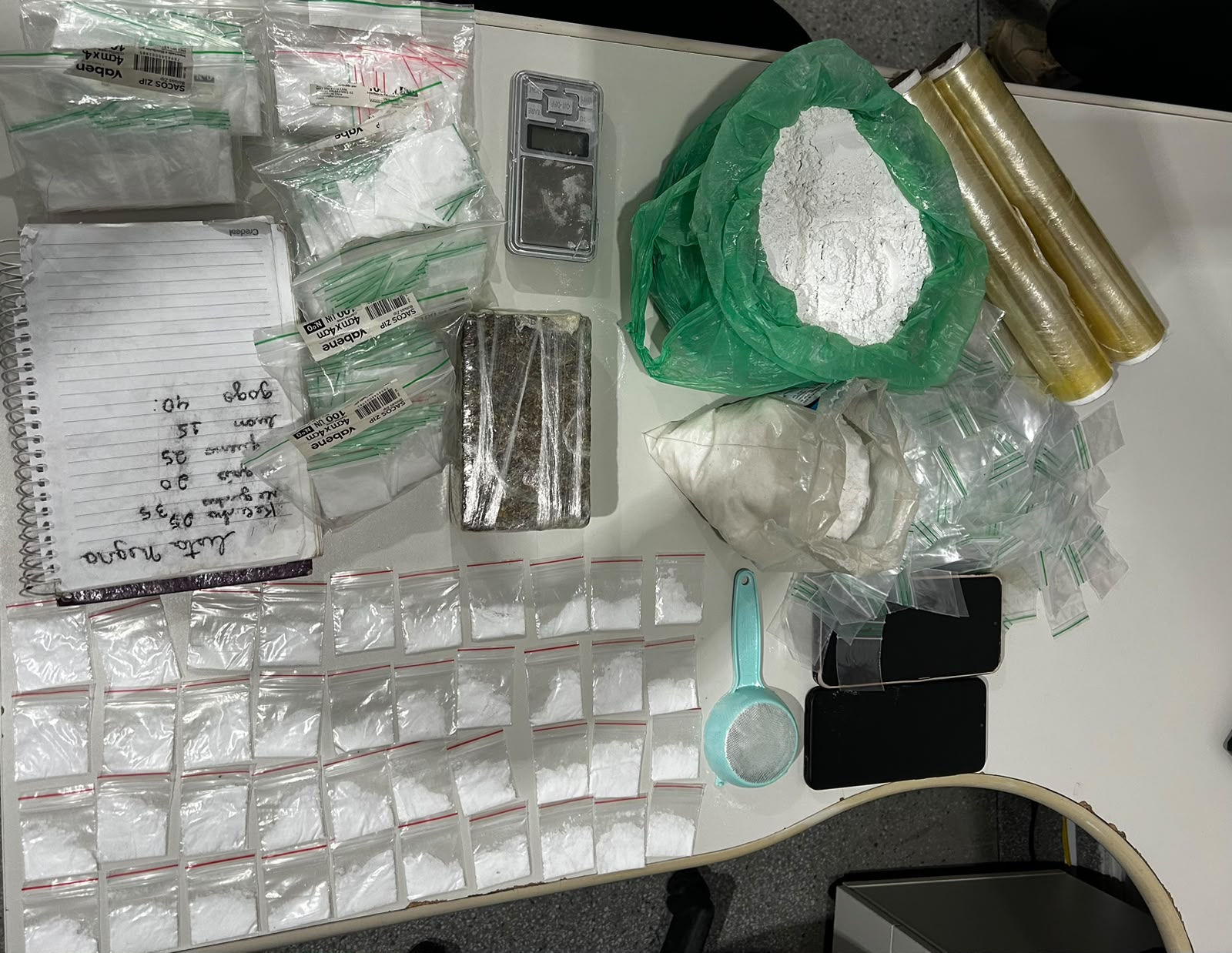 Polícia apreende 380 porções de cocaína após denúncia em Itabaiana