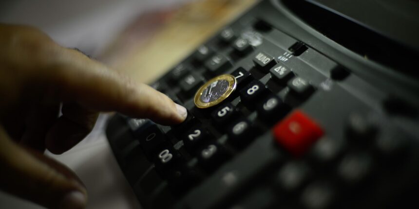 Prévia da inflação desacelera para 0,06% em julho, aponta IBGE