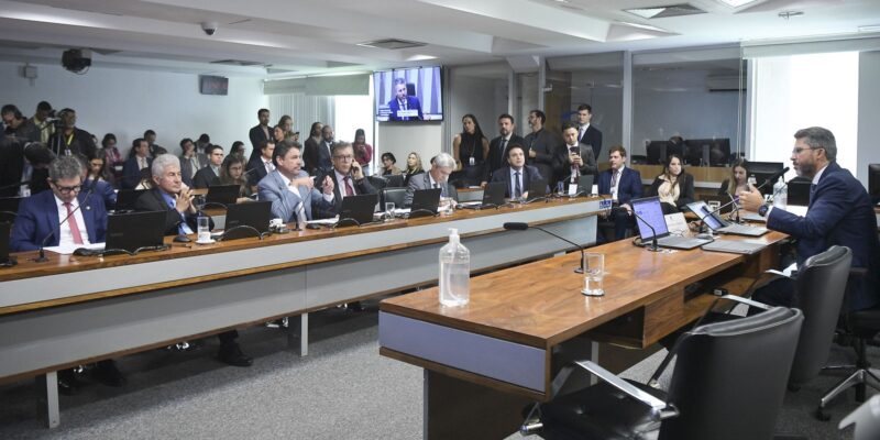 rog rio carvalho trava vota o de projeto sobre minerais no s 20260714