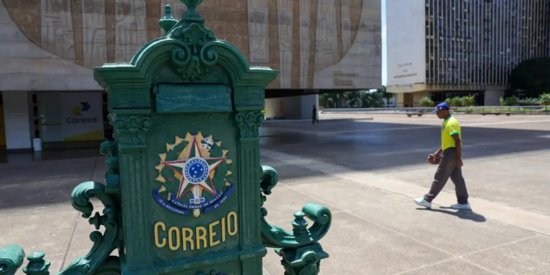 TCU vê risco fiscal nos Correios e cobra compensação de custos