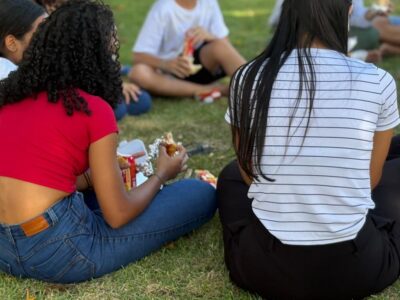 Abrigo Caçula Barreto celebra Dia da Juventude em Aracaju