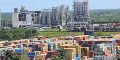 Amcham pede cautela após Brasil abrir análise sobre tarifas dos EUA