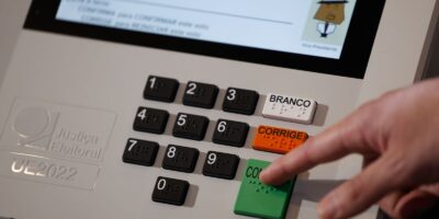 Brasil firma acordo para missão da OEA nas eleições de outubro