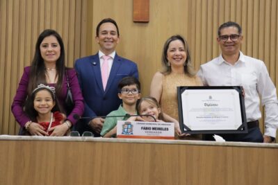 Câmara de Aracaju concede cidadania à enfermeira Monalisa Almeida