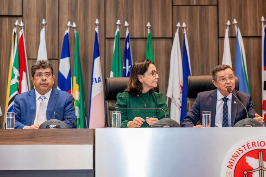 Emília apresenta ao MPSE plano de modernização das feiras de Aracaju