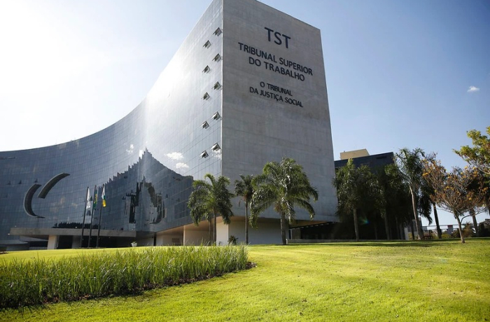Empregadores que pressionam voto podem responder na Justiça