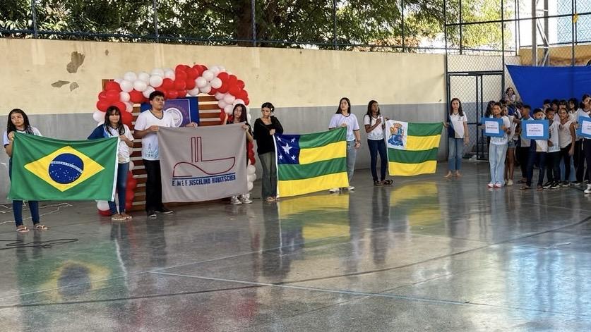 Escola Juscelino Kubitschek abre Jogos Interclasses com cultura afro-brasileira