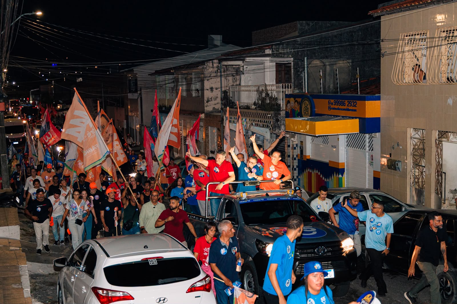 Arco Metropolitano: Fábio Mitidieri destaca nova entrada da capital em ato na zona Oeste 14 Governador Fábio Mitidieri em minicarreata na zona Oeste de Aracaju