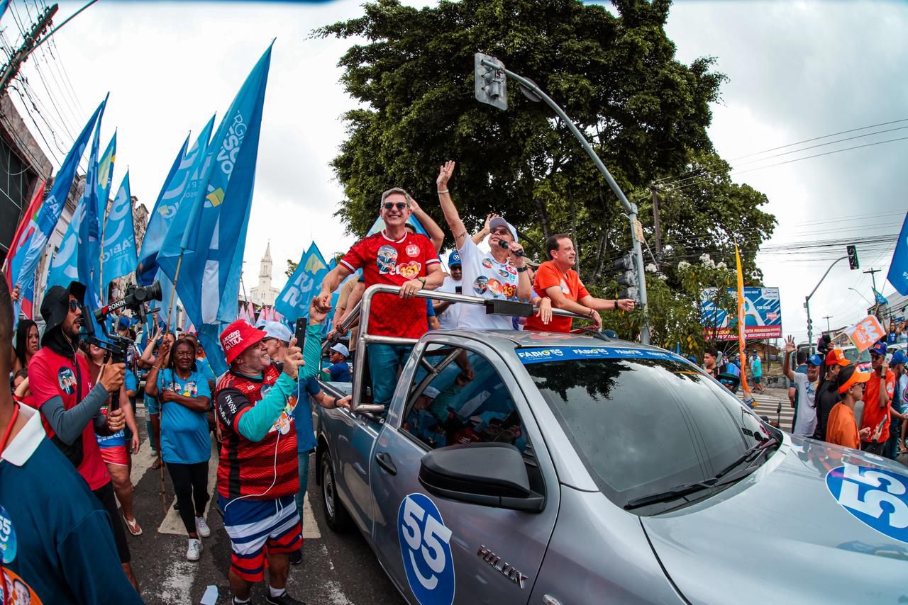 Na grande carreata, Fábio apresenta ponte Aracaju–Barra de R$ 838 milhões 27 Carreata do governador Fábio Mitidieri na zona norte de Aracaju