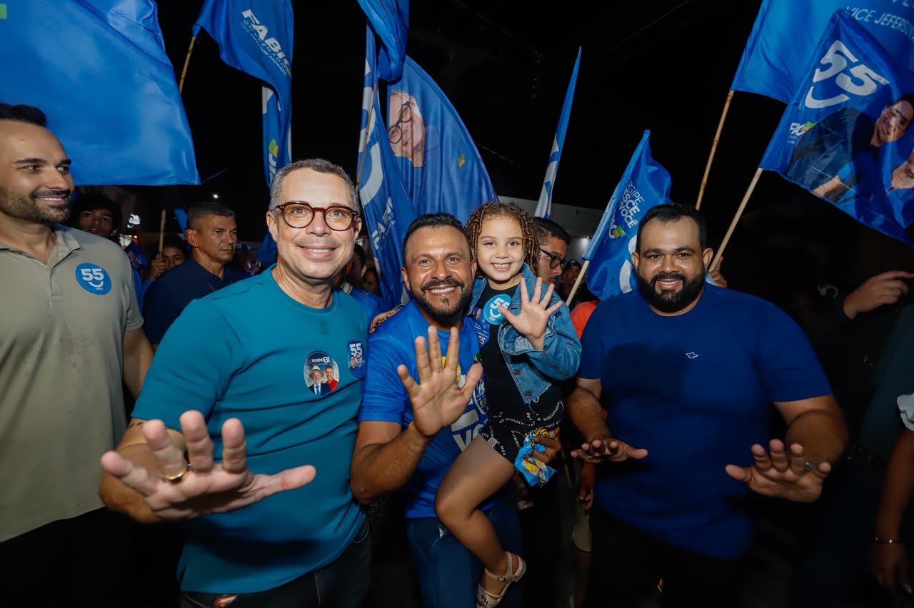 Governador Fábio reúne apoiadores em Tomar do Geru e Cristinápolis 3 Fábio Mitidieri em agenda no Sul de Sergipe