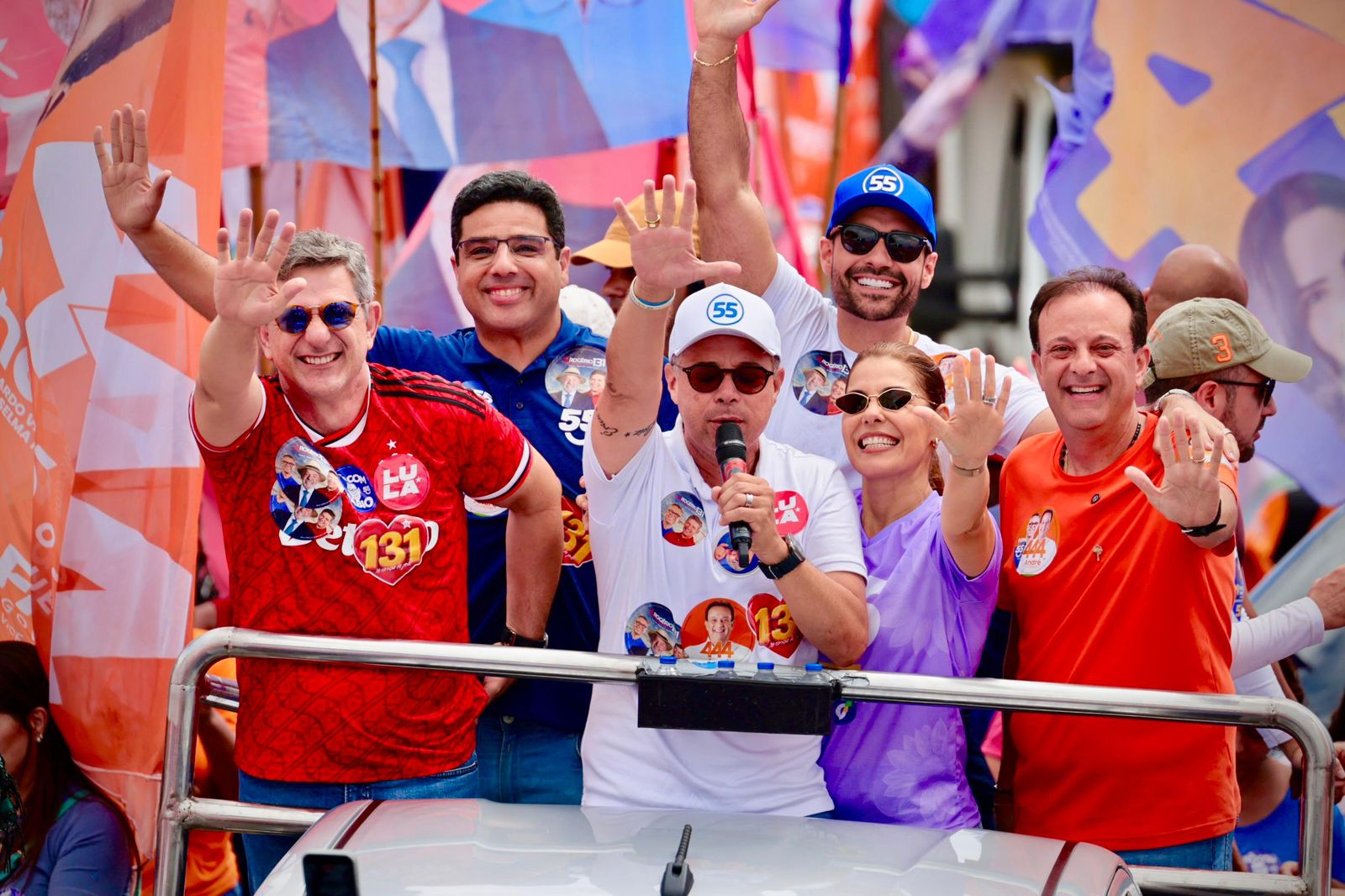Na grande carreata, Fábio apresenta ponte Aracaju–Barra de R$ 838 milhões 4 Carreata do governador Fábio Mitidieri na zona norte de Aracaju