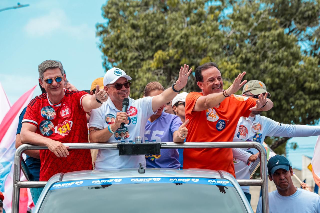 Na grande carreata, Fábio apresenta ponte Aracaju–Barra de R$ 838 milhões 23 Carreata do governador Fábio Mitidieri na zona norte de Aracaju