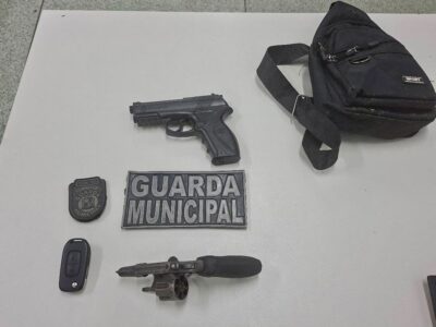 GMA apreende arma e simulacro em carreta parada em Aracaju