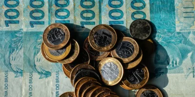 Governo envia Orçamento de 2027 com mínimo previsto em R$ 1.741