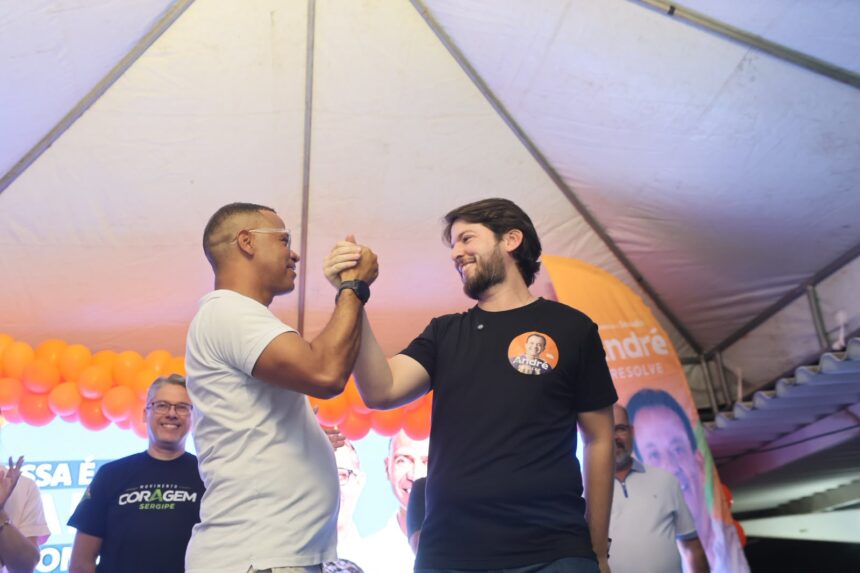 Jorginho Araujo debate futuro de Aracaju em encontro na Atalaia