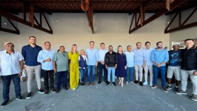 Lideranças políticas participam de procissão de São Domingos