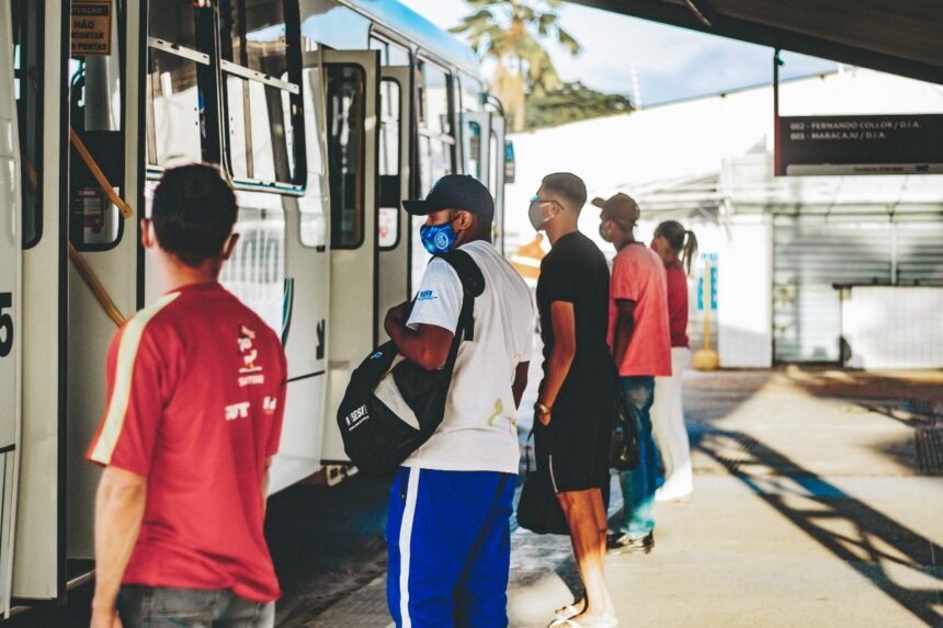 Liminar obriga SMTT a reintegrar VRS ao transporte da Grande Aracaju