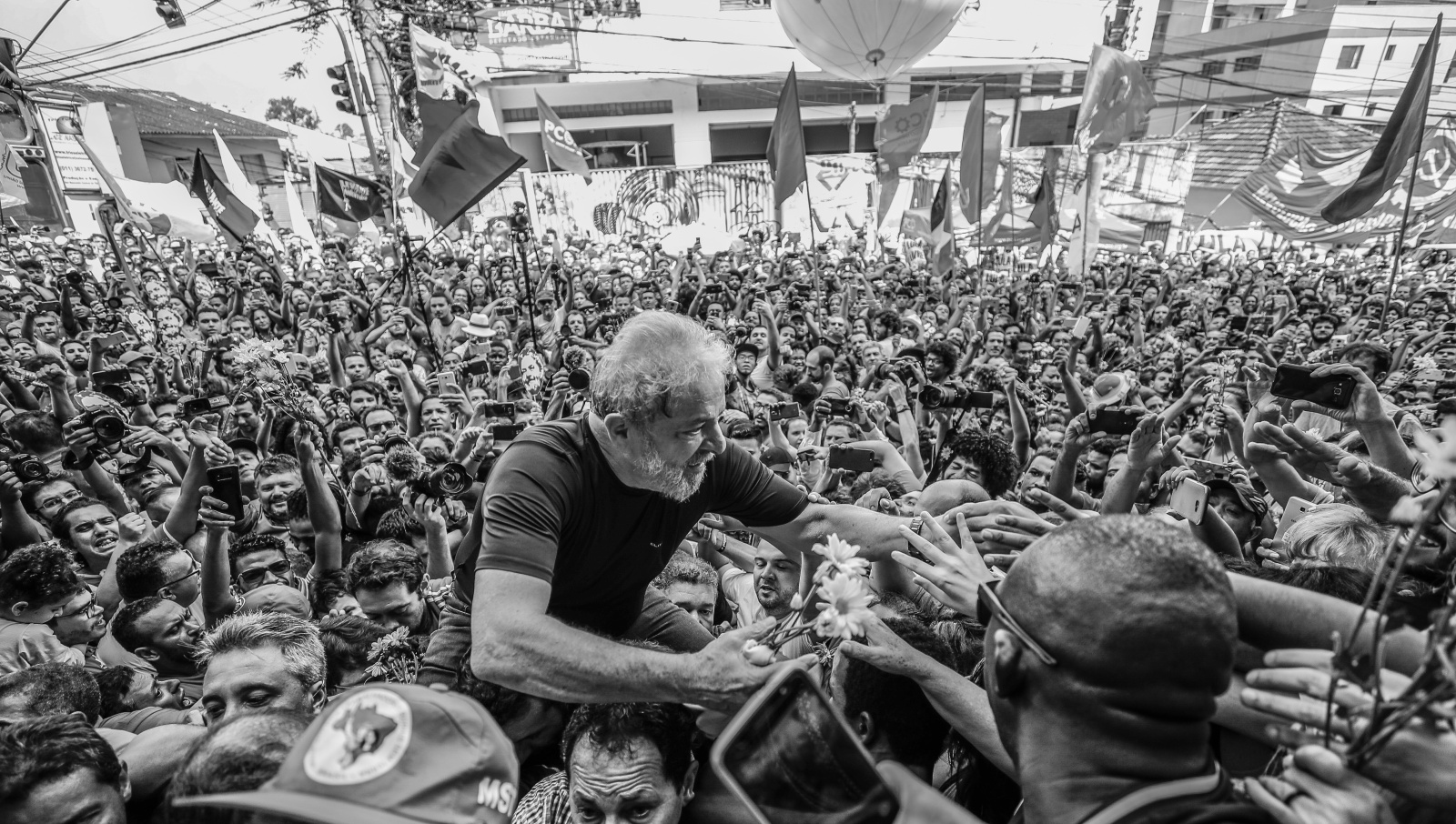 Lula enfrenta sabatina da Globo; Renan Santos cumpre agenda no Rio