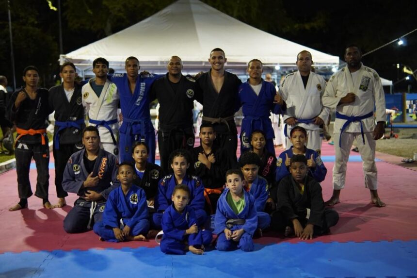 Lutas e futsal de surdos movimentam Semana da Juventude em Aracaju