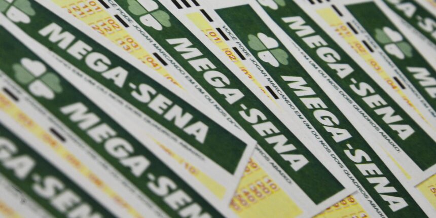Mega-Sena põe R$ 165 milhões em jogo no próximo sorteio