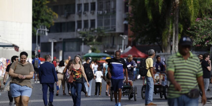 Nordeste reúne 57,4 milhões e mantém segunda maior população do país