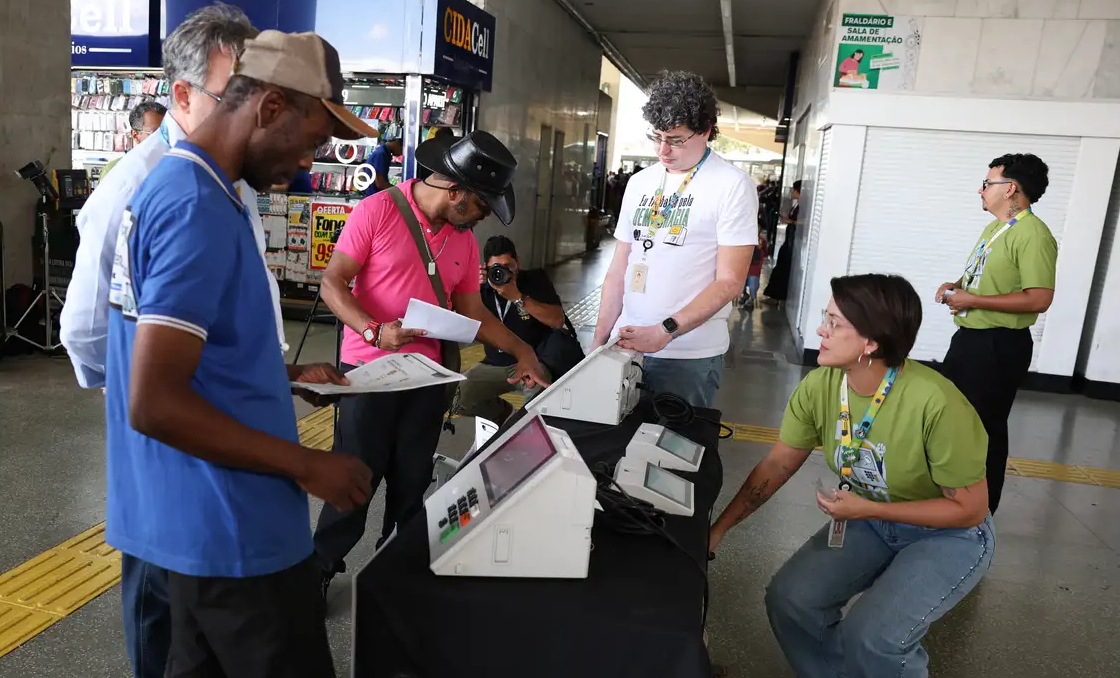 Partidos correm contra o prazo para registrar candidatos até 15 de agosto