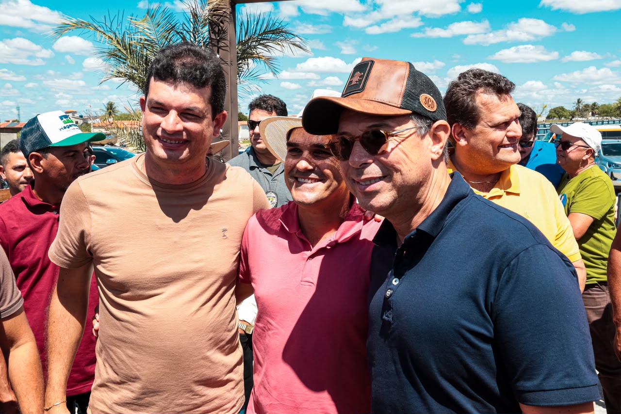 Paulo Júnior reforça apoio à cadeia do leite no Alto Sertão