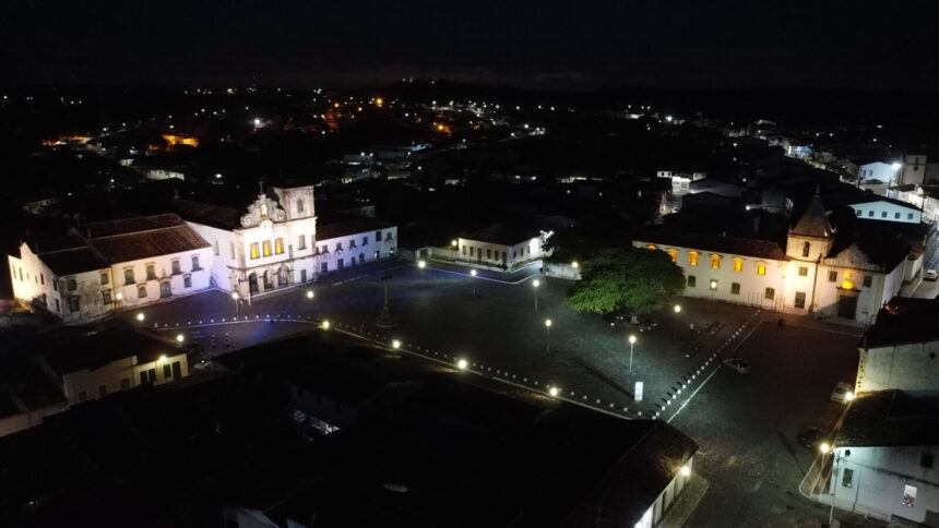 Praça São Francisco celebra 20 anos de reconhecimento mundial da UNESCO