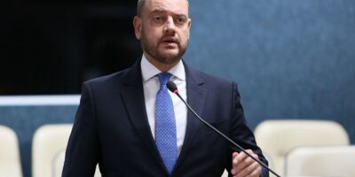 Rio corta 6,1 mil cargos e aponta possível rede de funcionários fantasmas