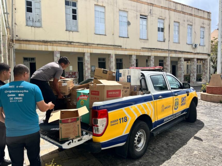 SMTT conclui entrega de mais de 3 toneladas de alimentos em Aracaju