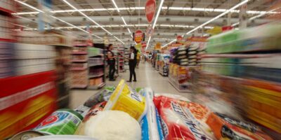 Bolsa Família sobe para mínimo de R$ 691 a partir de outubro